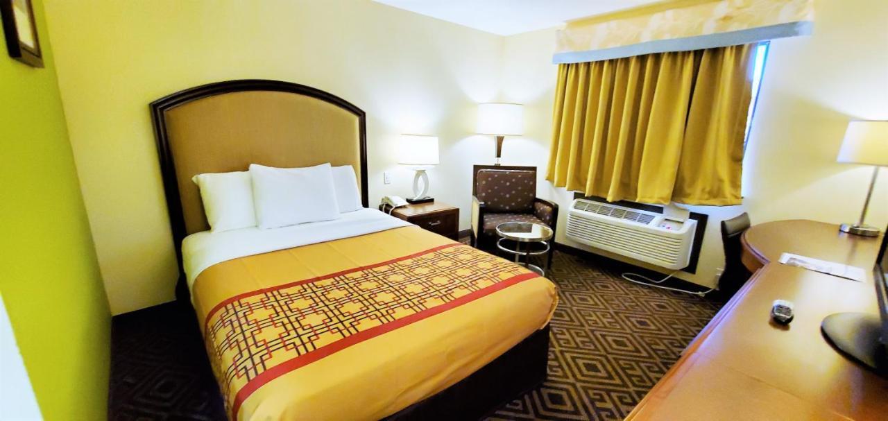 Travel Inn And Suites- Sikeston Miner I-55 Exit-67 מראה חיצוני תמונה
