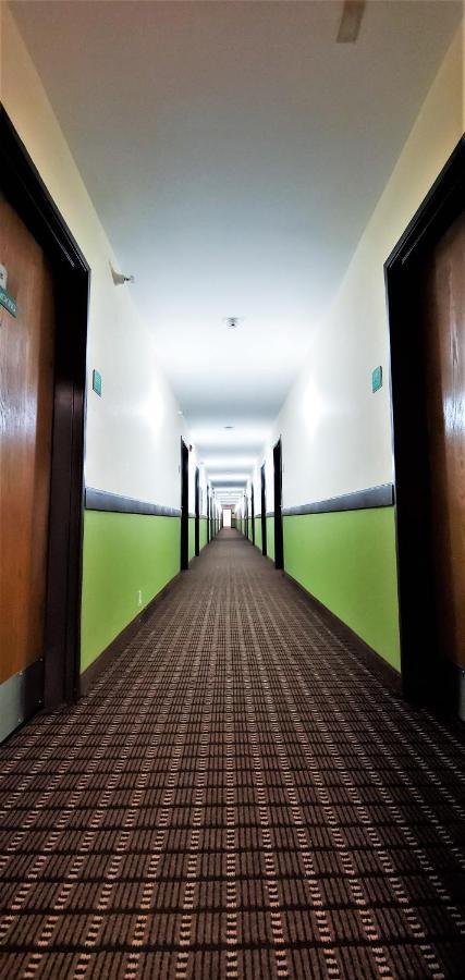 Travel Inn And Suites- Sikeston Miner I-55 Exit-67 מראה חיצוני תמונה